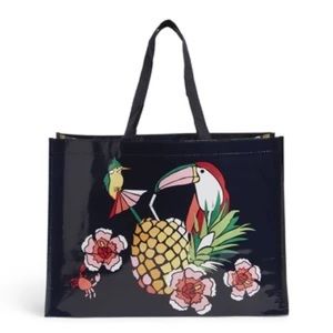 NWT Vera Bradley Large Toucan Party Market Tote